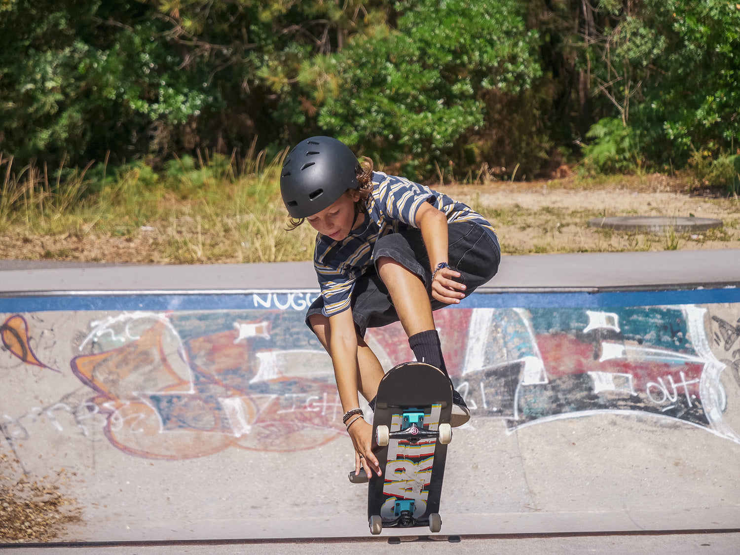 CARTEL SKATEBOARDS - GLITCH - BLACK SKATEBOARD COMPLETE